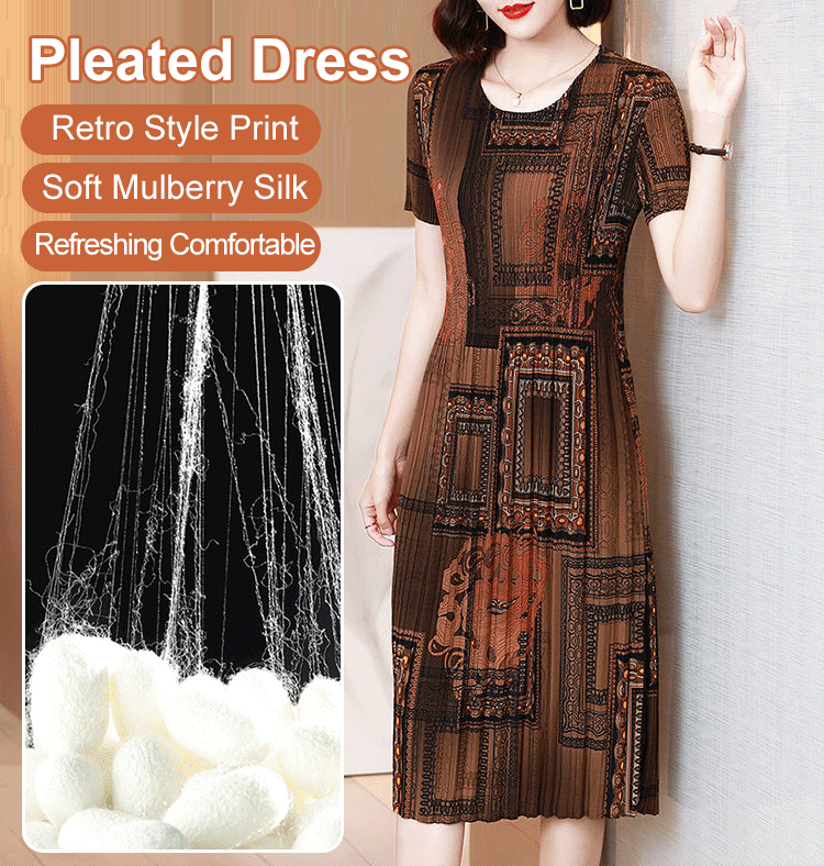 Fashionable pleated dress (49% OFF)