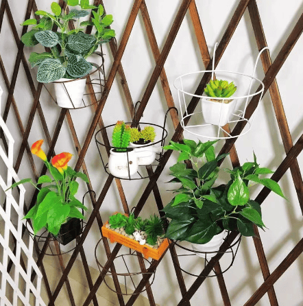 Hanging flower stand