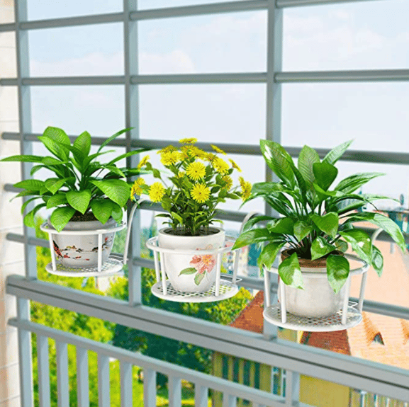 Hanging flower stand