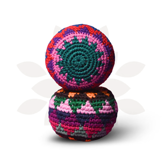 Pelota antiestrés de punto multicolor tipo «hacky sack» (6,35 cm de diámetro)