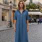 👗 ¡AHORA CON UN 50 % DE DESCUENTO! 👖 Vestido camisero midi informal de vaquero con bolsillos – Vaquero suave y corte holgado – Bolsillos prácticos, perfectos para el día a día – Cómodo y versátil ✨🌸