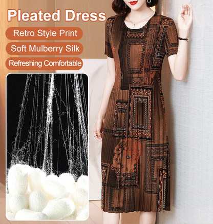 Fashionable pleated dress (49% OFF)