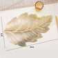 ✨ Mantel Individual 3D Hoja de Oro - Resistente al Calor y Fácil de Limpiar, Diseño Elegante para Celebraciones 🎉📦
