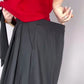Conjunto de dos piezas para mujer: top elegante y falda lisa