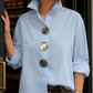 Camisa oversize con botones decorativos para mujer