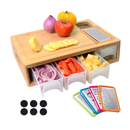 Tabla de cortar de bambú con recipientes y ralladores