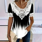 Camiseta de mujer con cuello redondo y ribete de encaje