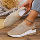 ✨👟 ¡OFERTA 50% OFF! Zapatillas con Pedrería – Comodidad y Brillo en Cada Paso