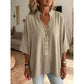 Camisas de mujer con cuello en V, manga corta y botones
