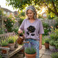 Camiseta de mujer de tallas grandes con estampado de rosas y cuello en V