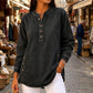 Camisa holgada de vaquero con cuello en V para mujer