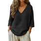Blusa informal de mujer con cuello en V y mangas tres cuartos