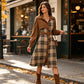 Vestido de mujer retro de cuadros con botones