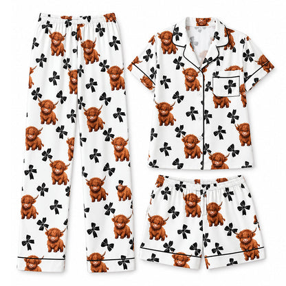 🔥 ¡50% OFF POR TIEMPO LIMITADO! 🐮💖 Pijama de 3 Piezas con Estampado de Vaca Highland para Mujer – Suave, Acogedor y Lleno de Encanto ✨